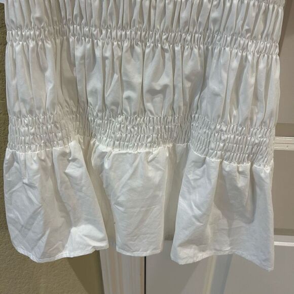 Astr the‎ Label Patina White Smocked Mini Dress size large NWT - Picture 5 of 14